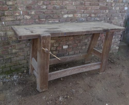 oude beukenhouten werkbank sitetabel met bankschroef nr 207