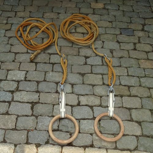 set turnringen ringen uit gymzaal