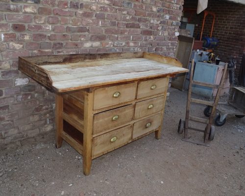 oude tafel kast werktafel bakkerstafel uit bakkerij - Afbeelding 2