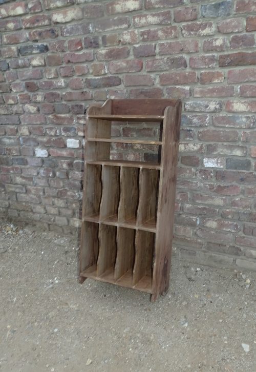 oud houten bordenrek rek kast hangkast regaal - Afbeelding 2