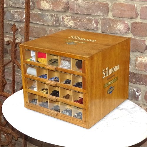 houten fourniturenkastje garenkastje knopenkastje