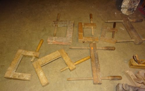 7 maal antieke houtklem lijmklem