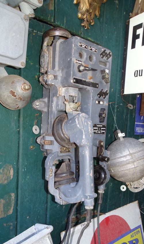 oude telefoon uit Russische onderzeeër - Afbeelding 2