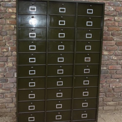 oude strafor kleppenkast ladekast archiefkast kast