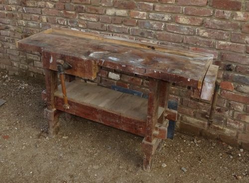 oude werkbank sitetabel werktafel met 2 bankschroeven