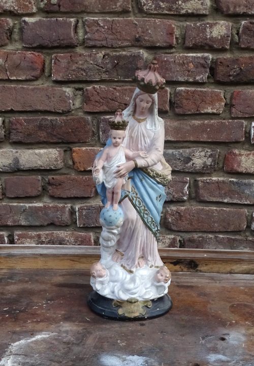 oud gipsen maria beeld
