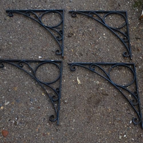 2 sets smeedijzeren muurbeugels plankdragers
