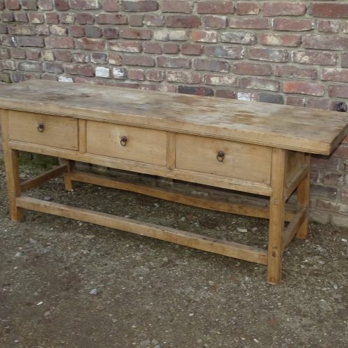 prachtige sitetabel met 3 lades tafel werkbank werktafel